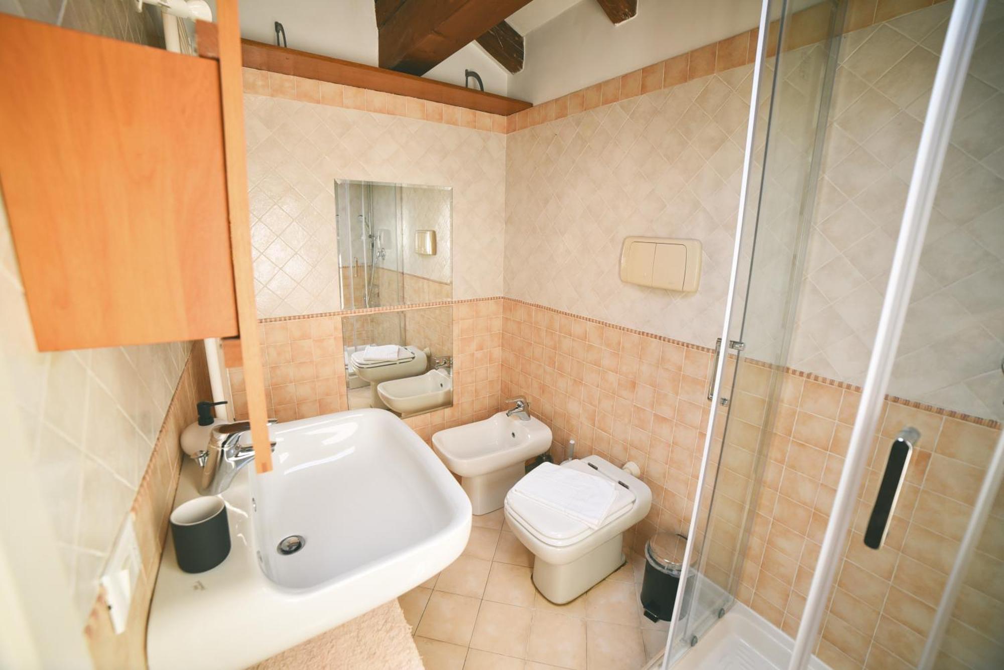 Apartament Le Dimore Di Mazzini Triest Zewnętrze zdjęcie